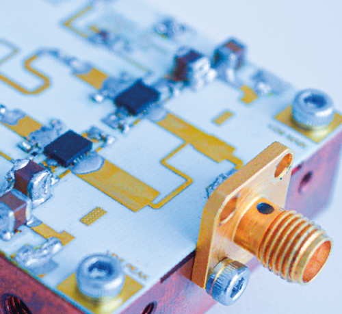 Doherty-3.7-4.2-GHz-product